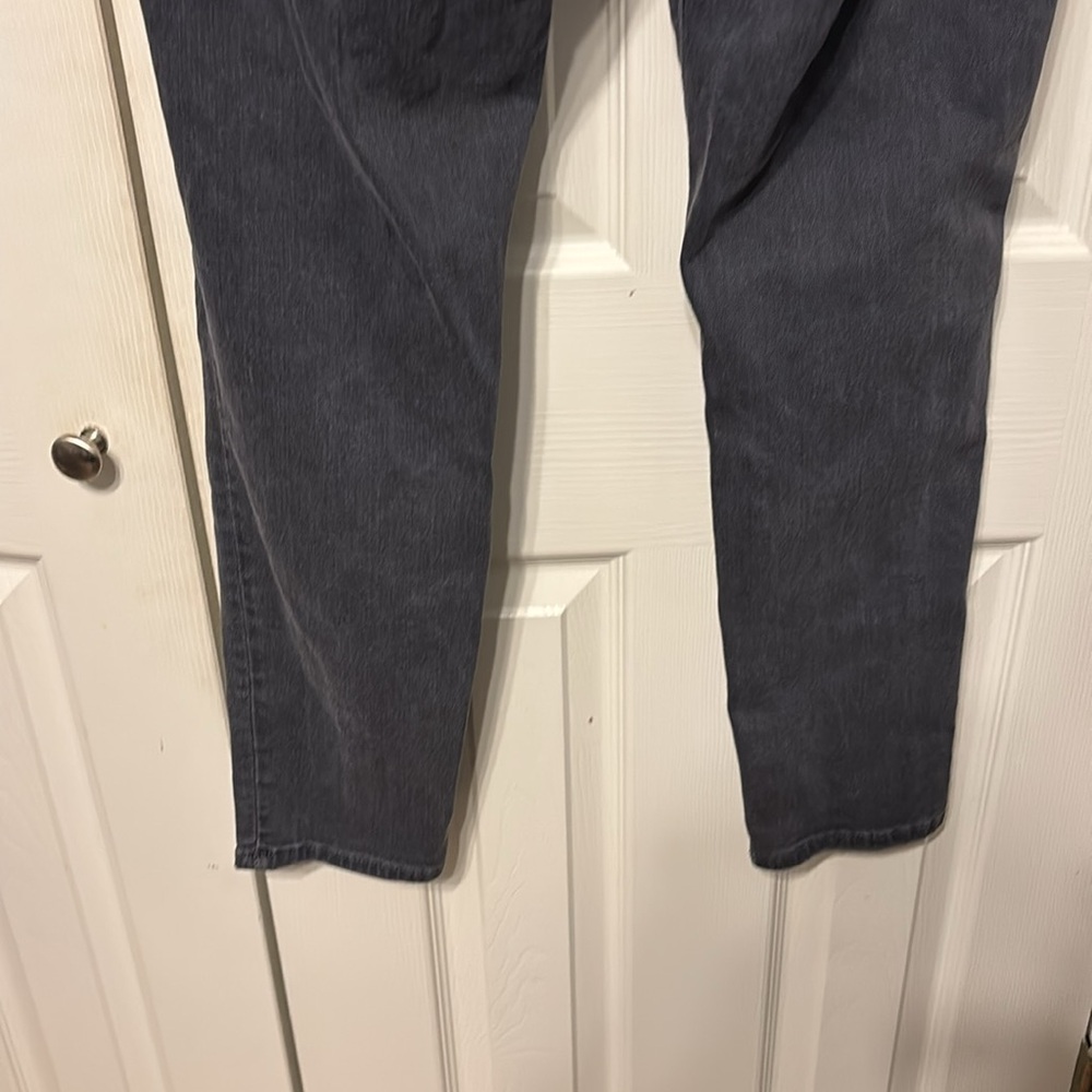 Universal Thread Distressed Mid-Rise Skinny Jeans - Picture 8 of 11